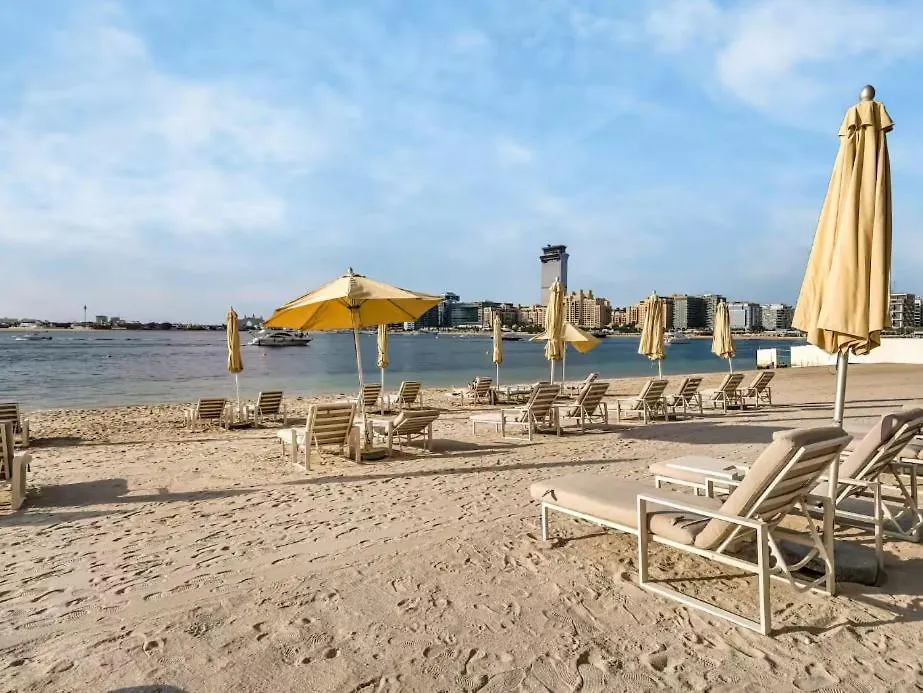 Homes Beyond Brand New 2Br With Beach Access Ντουμπάι